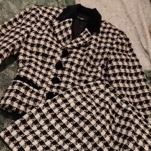 Elegant Black and White Women's Jacket